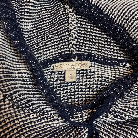 EVA MENDES Sweatshirt Hoodie Size M (runs small) Blue Silver Knit - Picture 6 of 8